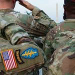 Perda de profissionalismo militar nos EUA gera preocupações, aponta especialista