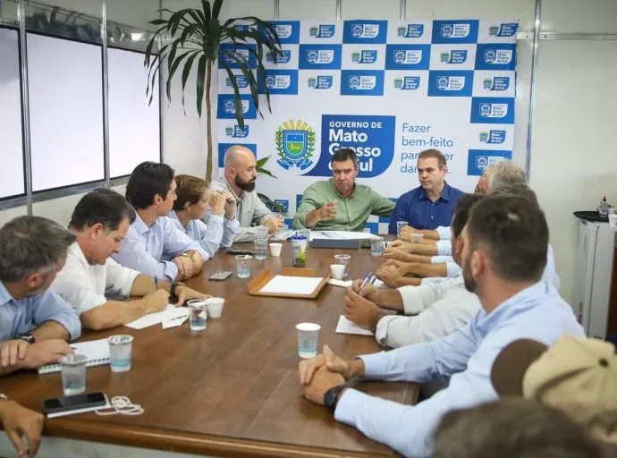 Governador de MS dialoga com setores do agronegócio durante a Expogrande