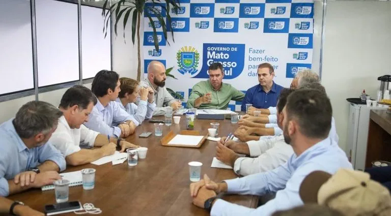 Governador de MS dialoga com setores do agronegócio durante a Expogrande