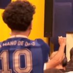 Torcedor interrompe coletiva da Argentina após vitória contundente