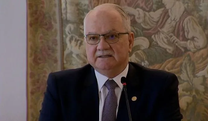 Fachin emite nota de repúdio contra indiciamento de ministros do STF
