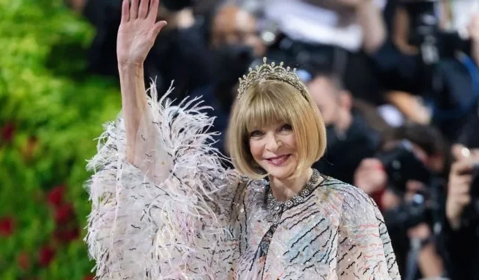 Anna Wintour e sua trajetória marcante à frente do Met Gala