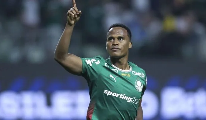 Jhon Arias marca golaço e Palmeiras vence o Bahia no Campeonato Brasileiro