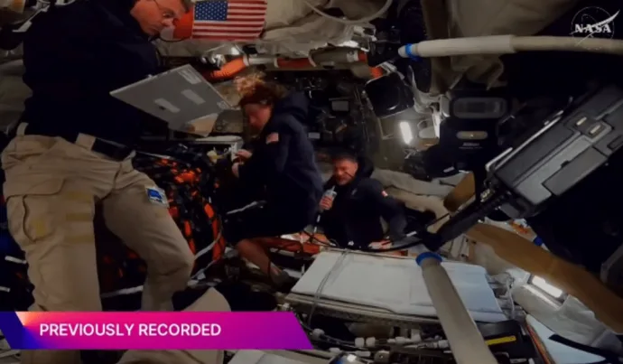 Tripulação da Artemis II Relata Cheiro Estranho no Banheiro da Nave