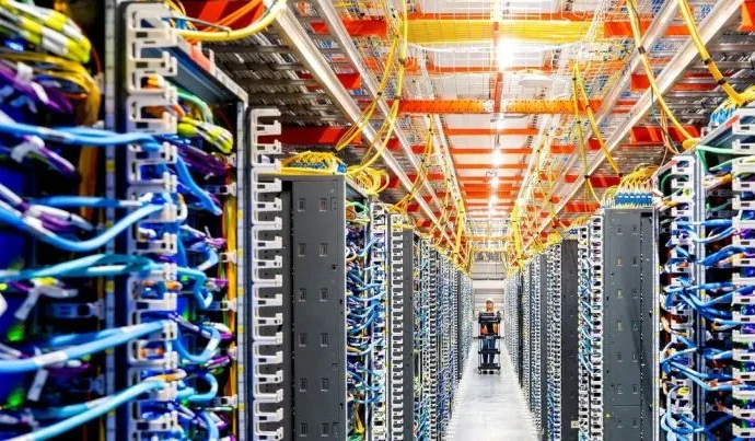 Amazon anuncia investimento de US$ 5 bilhões na Anthropic para impulsionar IA Amazon anuncia investimento de US$ 5 bilhões na Anthropic para impulsionar IA