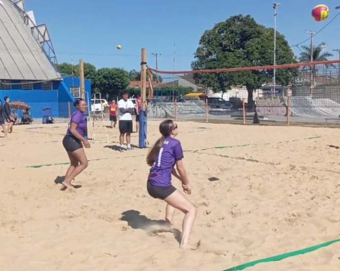 Circuito Sesc de Vôlei de Praia Mobiliza Andradina com Grande Participação