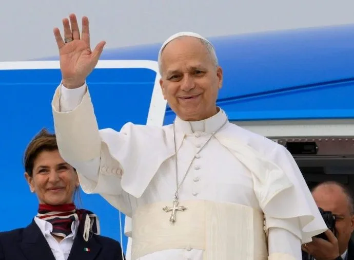 Papa Francisco encerra visita a Camarões e se dirige a Angola