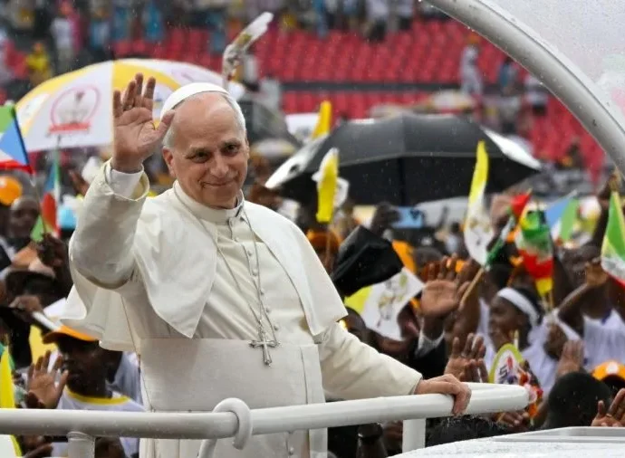 Papa destaca a importância da caridade para transformar o mundo