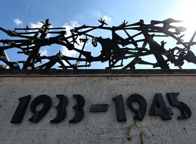 Papa homenageia aniversário da libertação do campo de Dachau em audiência