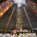 Cardeal Tempesta apresenta Carta Pastoral na Missa do Crisma