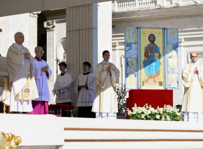 Papa Francisco destaca esperança da Páscoa em homilia dominical