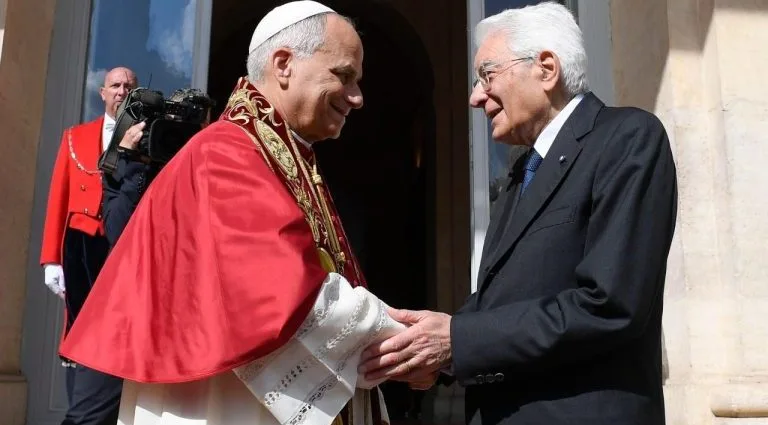 Presidente da Itália envia mensagem ao Papa pedindo paz e diálogo
