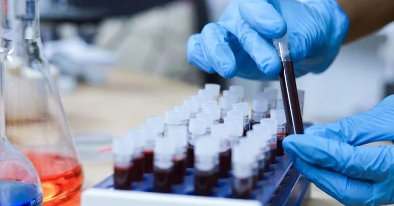 Importância do Diagnóstico Precoce do Câncer de Próstata é Destacada em Conversa com Dr. Kalil