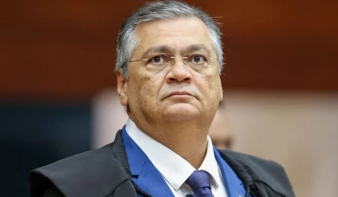 Ministro Flávio Dino critica apontar STF como maior problema nacional Ministro Flávio Dino critica apontar STF como maior problema nacional