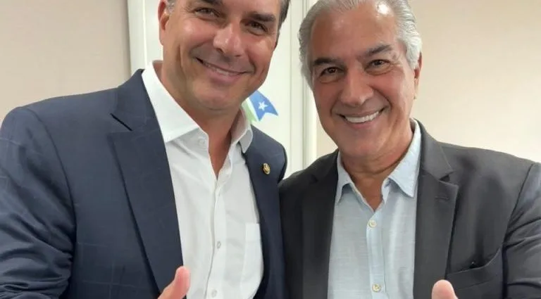 Flávio Bolsonaro visita Mato Grosso do Sul e fortalece PL Flávio Bolsonaro visita Mato Grosso do Sul e fortalece PL