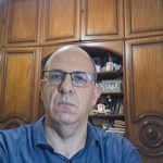 Historiador critica a ideia de aprendizado humano através da história