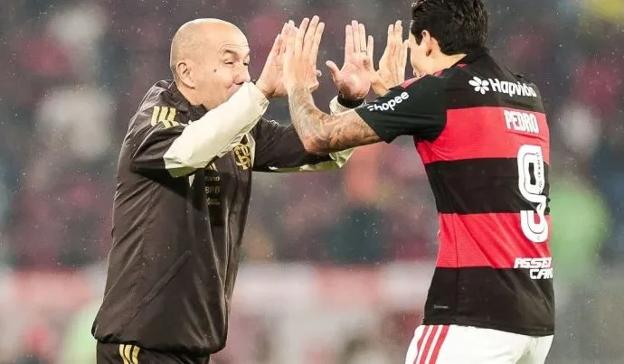 Flamengo se prepara para duelo contra o Atlético-MG com retrospecto positivo de Jardim