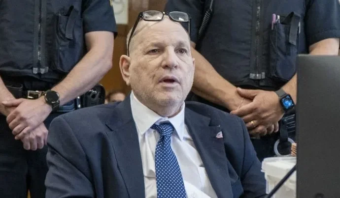 Harvey Weinstein é julgado por abuso sexual em Manhattan
