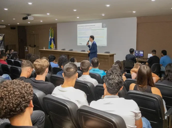UNIGRAN Lança MBA Internacional em Rotas Bioceânicas e Destaca Oportunidades para MS