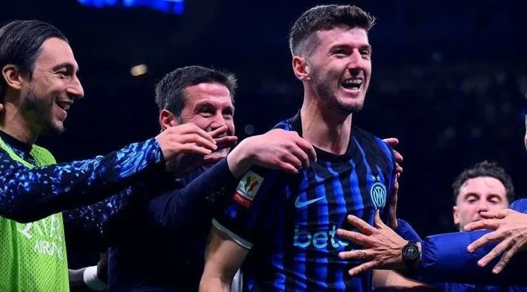 Inter de Milão realiza virada emocionante e avança para a final da Coppa Italia