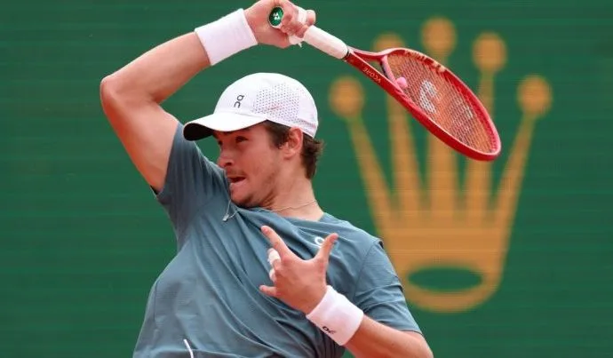 João Fonseca define próximos torneios após eliminação em Monte Carlo