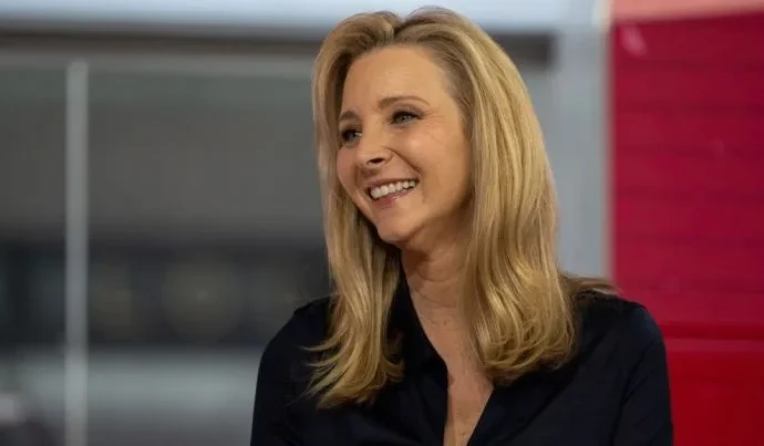 Lisa Kudrow revela ambiente tenso nos bastidores de ‘Friends’