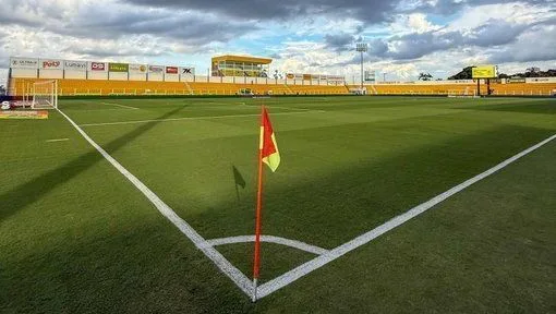 Mirassol e Red Bull Bragantino se enfrentam no Brasileirão neste domingo