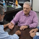 Paulo Boaventura responde Tião e Daniel sobre a implementação do PDV para servidores aposentados de Castilho (SP)