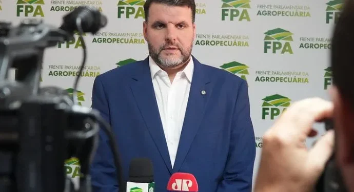Análise de Mídia: Destaques do Brasil em 27 e 28 de Abril de 2026 Análise de Mídia: Destaques do Brasil em 27 e 28 de Abril de 2026