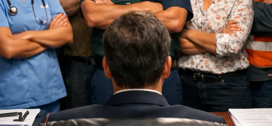 Nós já estávamos aqui antes”: frase de servidor levanta reflexão sobre o papel do prefeito e do serviço público Nós já estávamos aqui antes”: frase de servidor levanta reflexão sobre o papel do prefeito e do serviço público