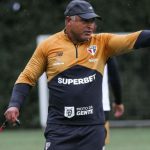 Roger Machado reencontra o Internacional no Beira-Rio