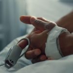 Aumento de internações por gripe entre idosos preocupa especialistas