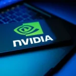 Nvidia alcança valor de mercado de US$ 5 trilhões com forte valorização de suas ações