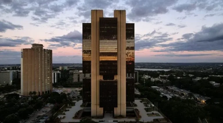 Copom terá votação reduzida nesta quarta-feira devido a ausência de diretor