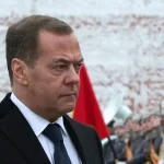 Medvedev critica a capacidade dos EUA como mediadores em conflitos internacionais