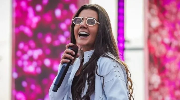 Yasmin Santos destaca a representatividade LGBTQIAPN+ no sertanejo