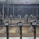 VÍDEO: Público começa a se concentrar na entrada da Festa do Peão em Castilho 2026