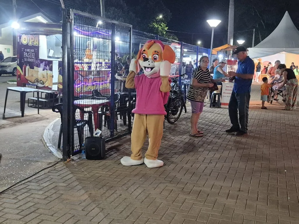 Castilho encerra maio laranja com festa e conscientização