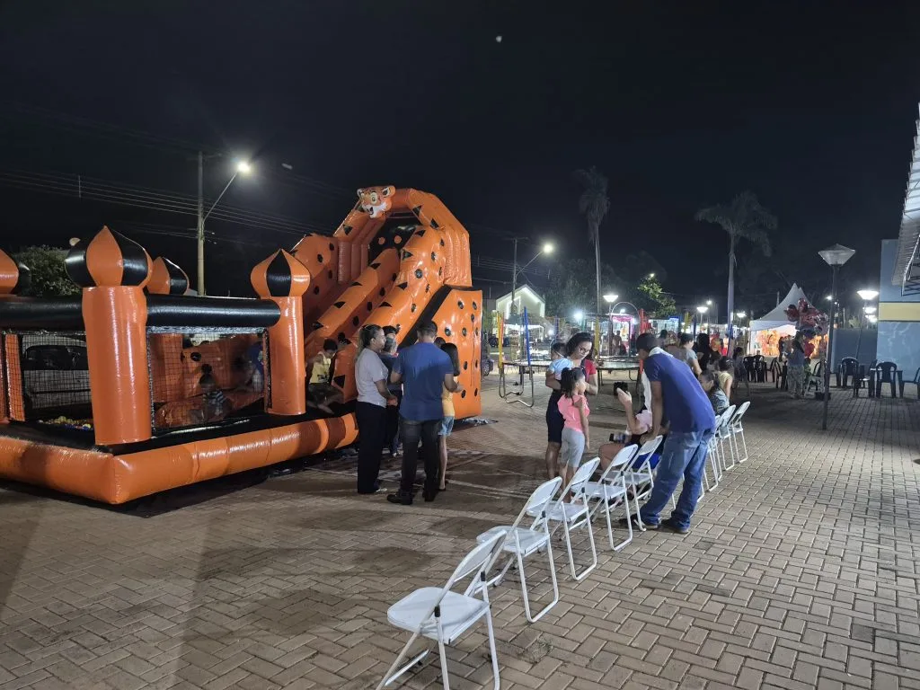 Castilho encerra maio laranja com festa e conscientização
