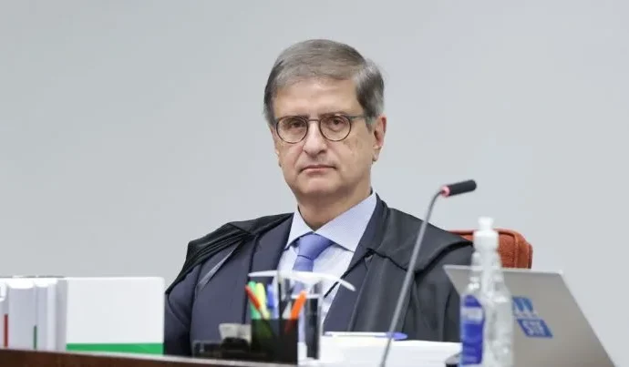 PGR se opõe ao uso de bens públicos do GDF para fortalecer o BRB