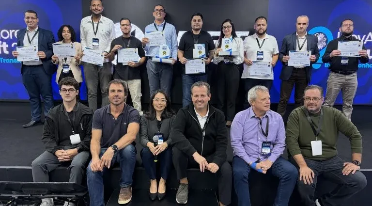 LUFT LOGISTICS FORTALECE POLÍTICA DE IA AO PREMIAR PROJETOS DOS COLABORADORES