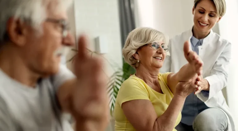 QUANDO PROCURAR UM GERIATRA? CUIDADOS DEVEM COMEÇAR ANTES DOS 60 ANOS