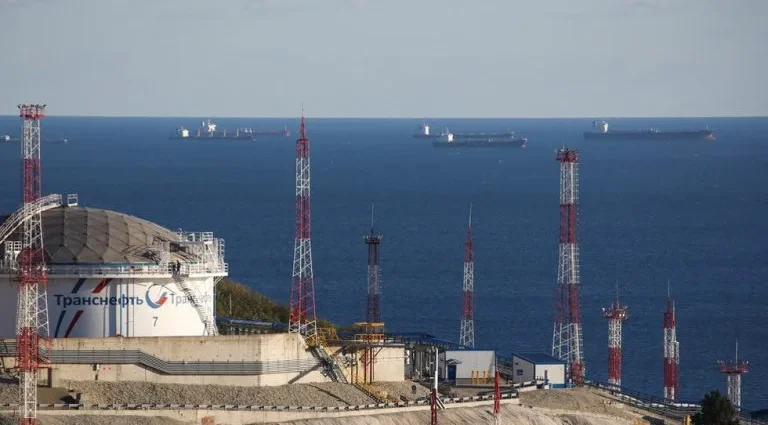 Rússia amplia vendas de petróleo para Indonésia e Japão em meio a crise de combustíveis