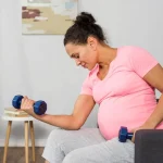 EXERCÍCIOS MODERADOS DURANTE A GESTAÇÃO MELHORAM O BEM-ESTAR DA MÃE