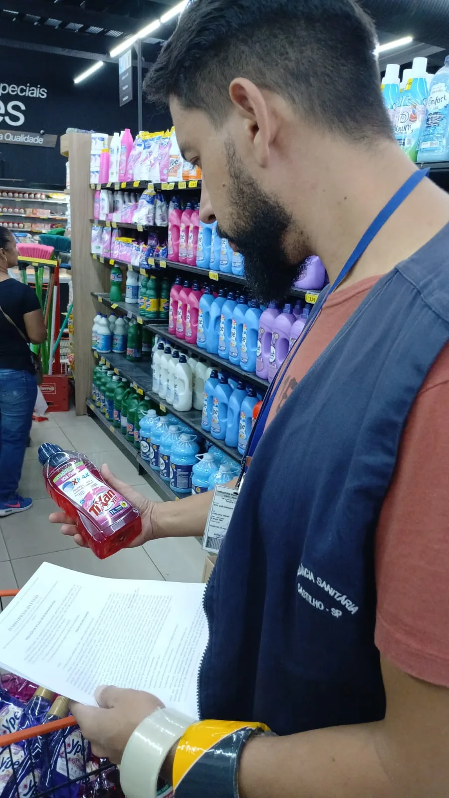 VIGILÂNCIA SANITÁRIA FAZ APREENSÕES DE PRODUTOS YPÊ EM CASTILHO SP APÓS RESOLUÇÃO DA ANVISA