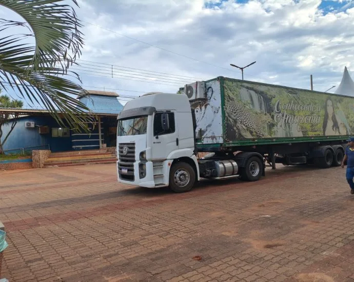 Castilho recebe carreta 'Conhecendo a Amazônia' em projeto de conscientização ambiental