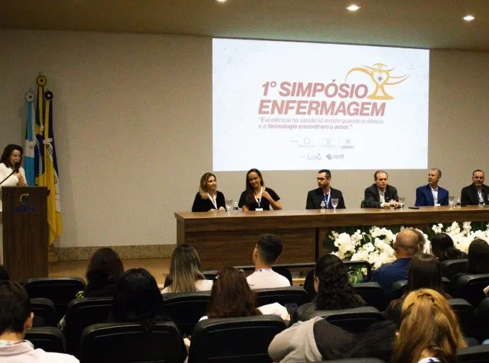CÂNCER PREVENÍVEL: PALESTRANTE DEFENDE AÇÕES EM SIMPÓSIO DE ENFERMAGEM