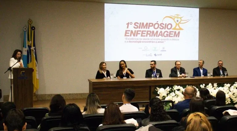CÂNCER PREVENÍVEL: PALESTRANTE DEFENDE AÇÕES EM SIMPÓSIO DE ENFERMAGEM