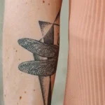 VAI TATUAR? CUIDADO COM PINTAS: PODERÃO ESCONDER CÂNCER DE PELE