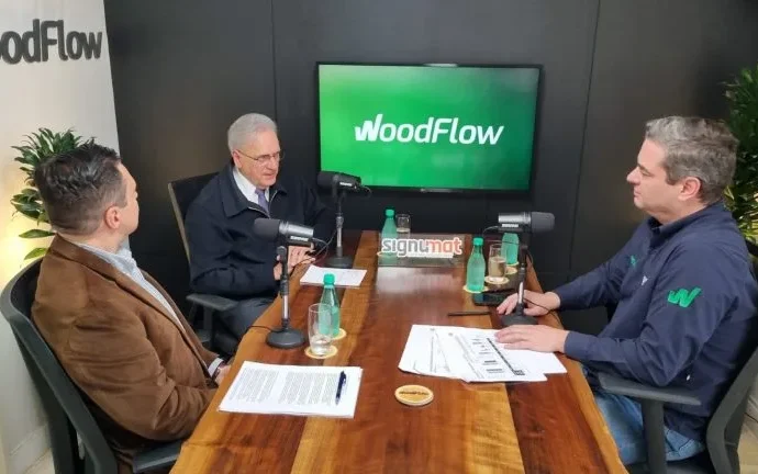Podcast discute desafios do setor madeireiro e a necessidade de diversificação